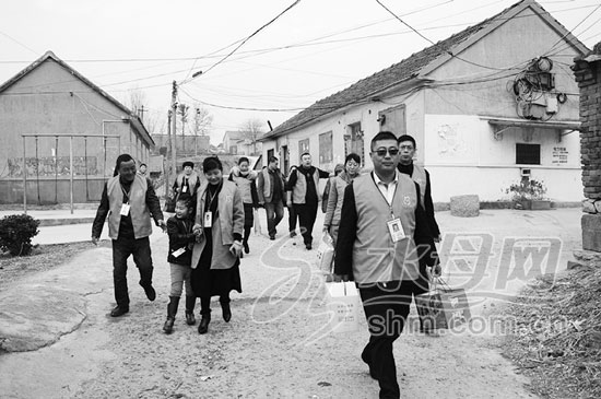 学雷锋一份爱心一份真情,学习雷锋传递榜样力量