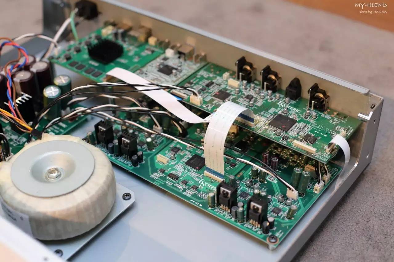 声音干净透明解析强：ESOTERICN-05网络*放播**器