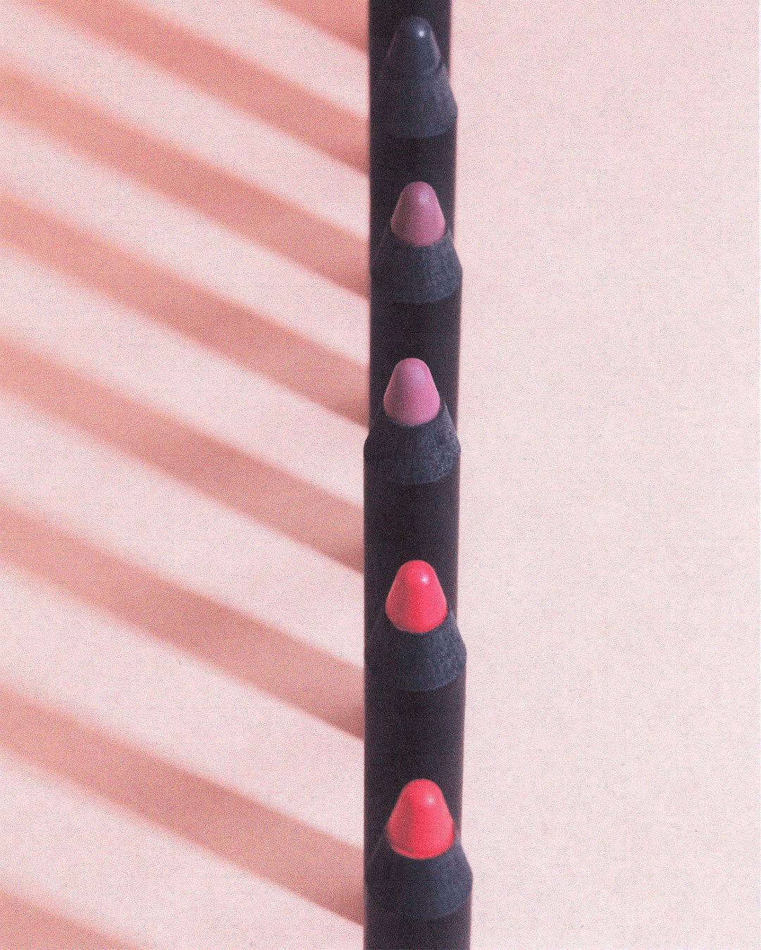 nars唇膏笔颜色推荐 (nars 雾感唇膏笔红咖豆沙色)