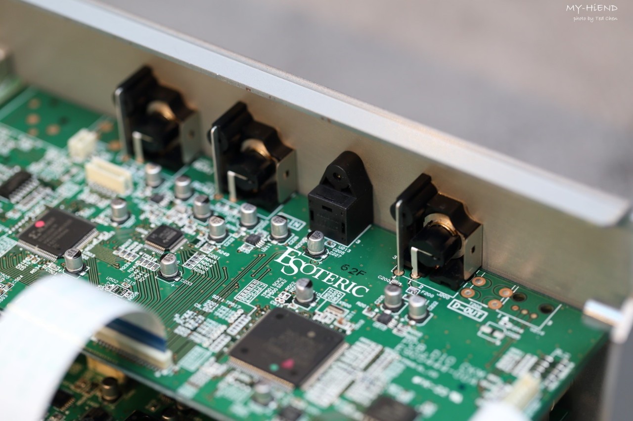 声音干净透明解析强：ESOTERICN-05网络*放播**器