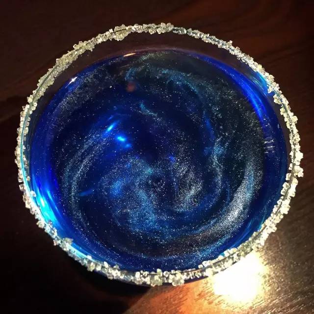 单身狗慎入！在上海，小伙谈恋爱要带女朋友去做……