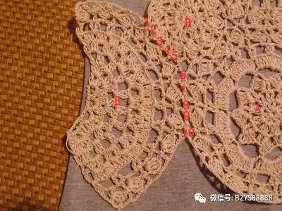 韩版复古钩花镂空针织马甲教程,韩版横织马甲图解