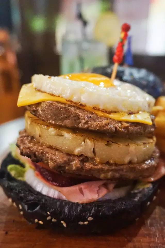 单身狗慎入！在上海，小伙谈恋爱要带女朋友去做……