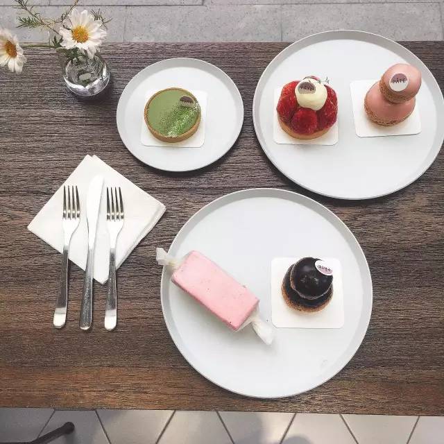 单身狗慎入！在上海，小伙谈恋爱要带女朋友去做……