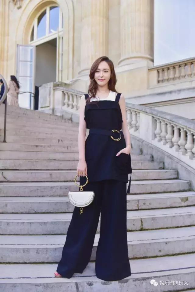 刘亦菲为什么老是被嘲胖,刘亦菲巴黎时装周造型