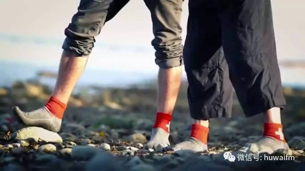 其实，你买了一双假袜子鞋小编告诉你什么是真正的“纯袜子鞋”