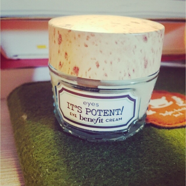 吃土也要无限回购的眼霜,吃土的眼霜推荐