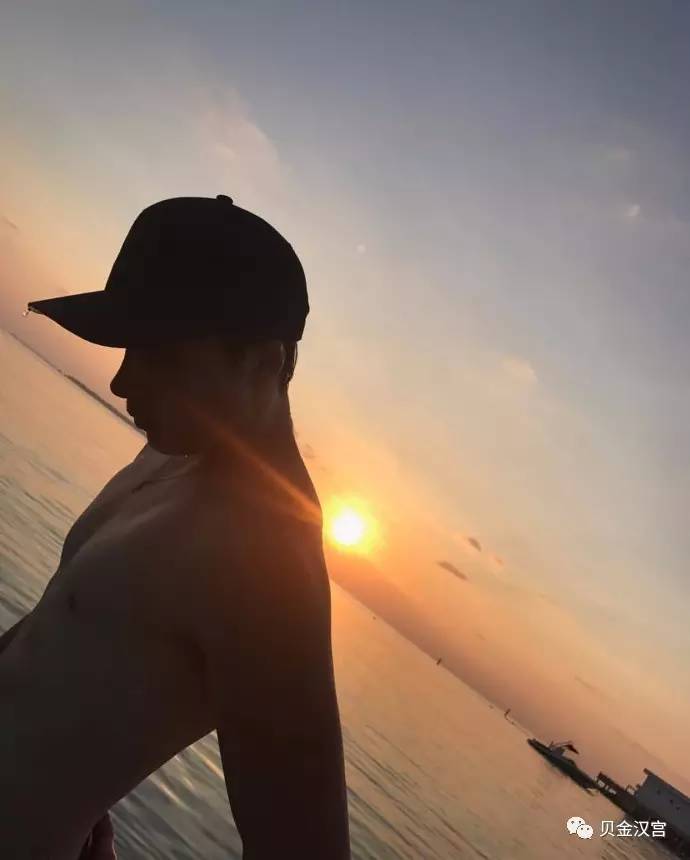 贝克汉姆大儿子布鲁克林足球水平,贝克汉姆大儿子多少岁