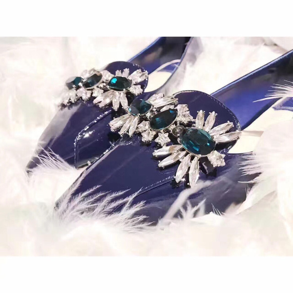 今年流行的大牌鞋子秋冬,当季最流行的大牌鞋子