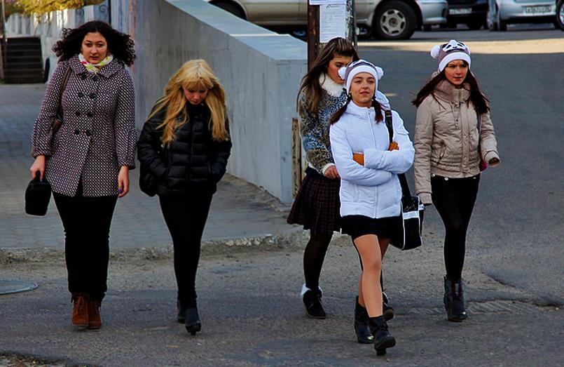 黑河这么多俄罗斯美女，你真的认为她们来中国只是购物？