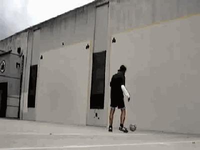 6-12岁足球球感训练足球基本技术,足球对墙训练