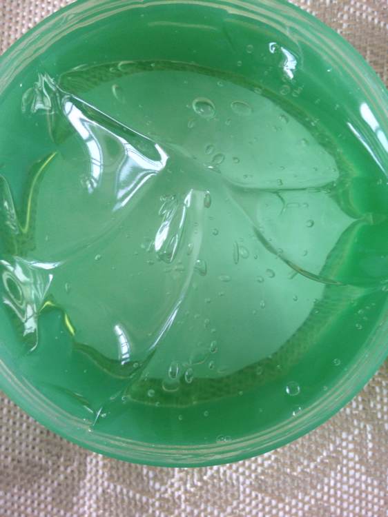 真芦荟胶与假芦荟胶区别,真假芦荟胶