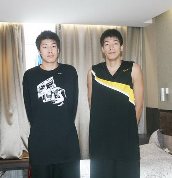 盘点一奶同胞的运动员，携手战赛场只为同一个梦想