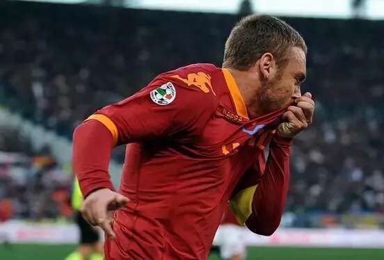 永恒队副——“大师兄”德罗西