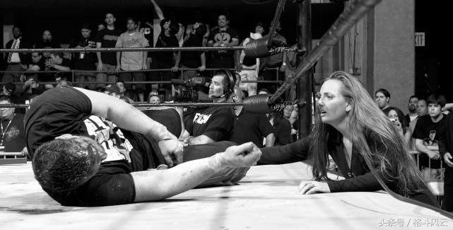 wwe美国职业摔角心酸幕后,wwe摔角狂热后的现状