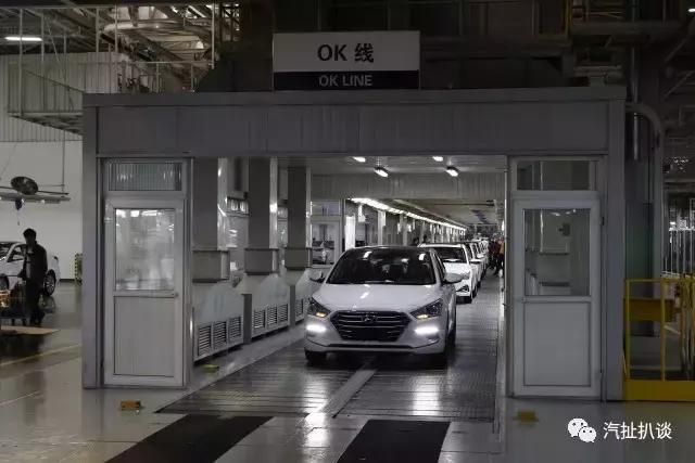 北京现代ix35机器人,现代悦动汽车生产车间视频