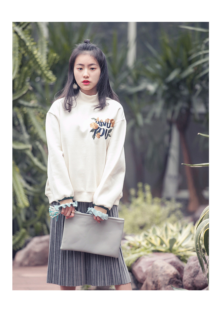 杨幂唐嫣卫衣怎么搭,杨幂唐嫣穿什么裤子好看