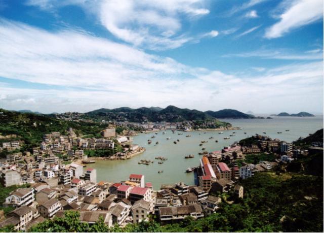 巴黎圣母院屹立在巴黎市中心,巴黎圣母院在巴黎哪里