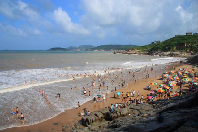 巴黎圣母院屹立在巴黎市中心,巴黎圣母院在巴黎哪里