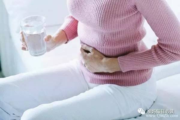 产后妈妈怎么正确应对便秘,产后的妈妈经常头晕该怎么办呢