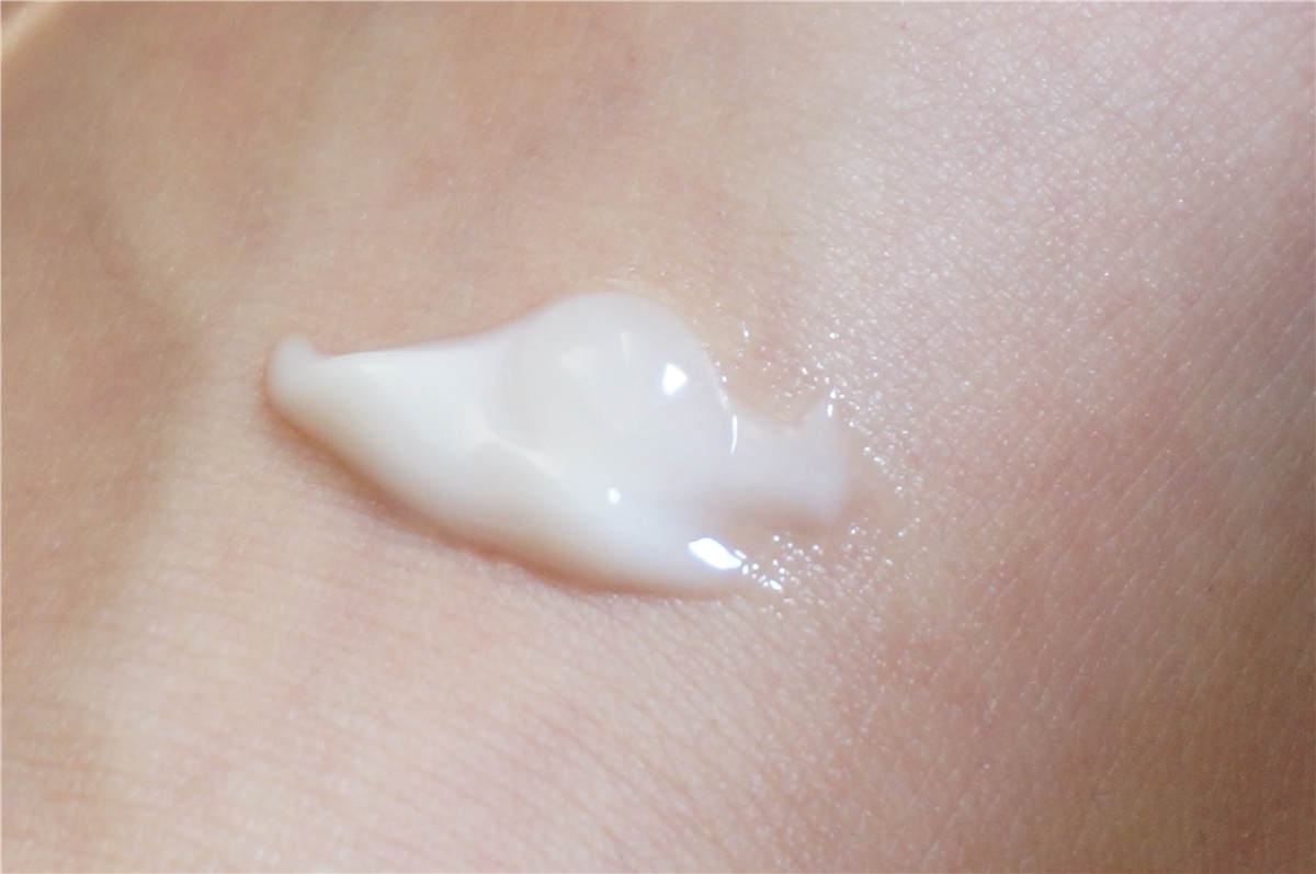 提亮肤色倩碧维c修复精华,倩碧vc精华测评