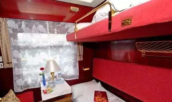 去哈尔滨可以逛哪几个国家,哈尔滨能坐火车出国游