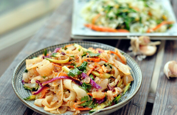 懒人不用洗面的凉皮做法,懒人凉皮靠谱做法