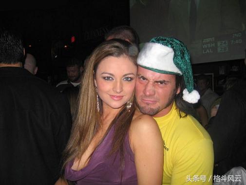 wwe拉娜个人简介,wwe拉娜与卢瑟夫求婚完整视频