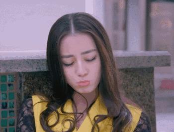 互撕互怒互踩！娱乐圈真是个名利场，真假万年闺蜜情女星篇