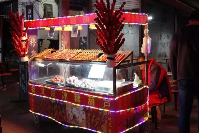 每一个与鱼化寨国际有染的人，都曾对这个小香港有难以言表的热忱