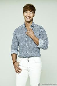 韩国男歌手八大金刚，个个都是郑淳元！