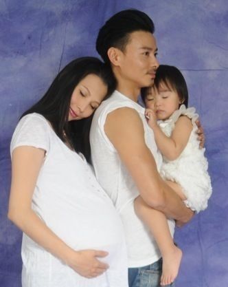 女星孕照差距大,女星的孕照