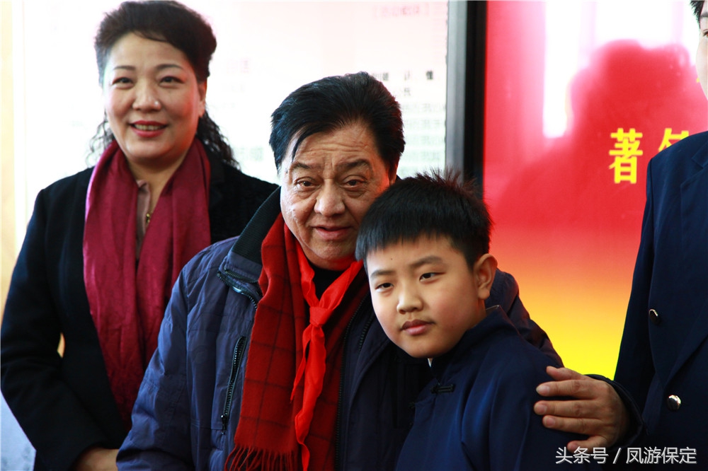 李金斗老师讲座,李金斗老师在“非遗大会”上表演