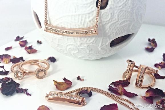 首饰有什么比较小众平价的推荐,有逼格又便宜的首饰