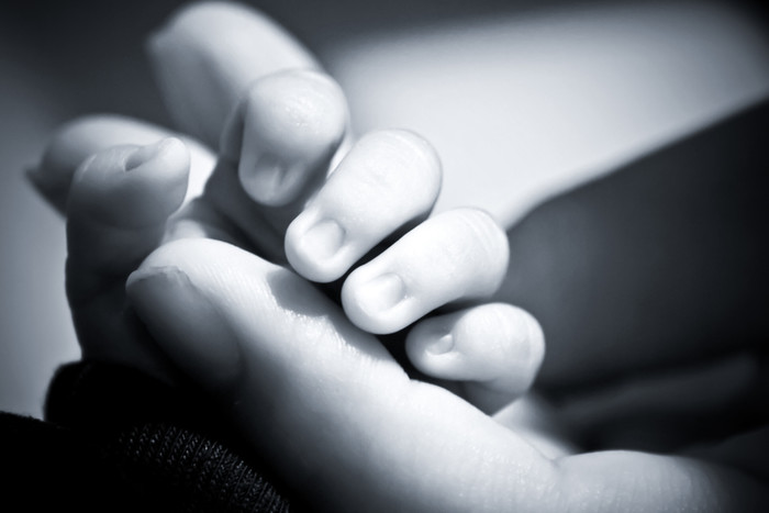 如何让孩子不咬指甲,怎么才能让孩子不咬指甲