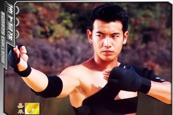 成龙师弟完整版,成龙的电影师弟出马