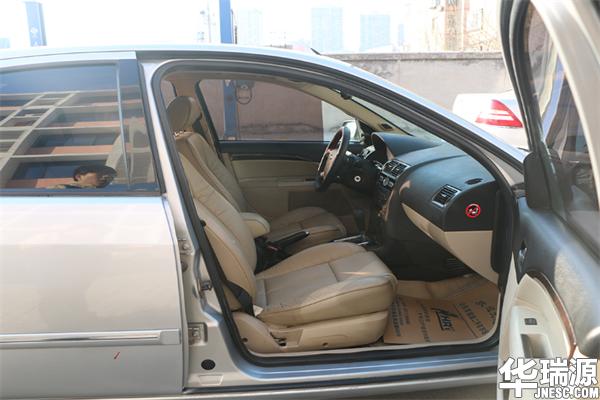 1万以上预算买什么车,1万左右的车练手哪个好