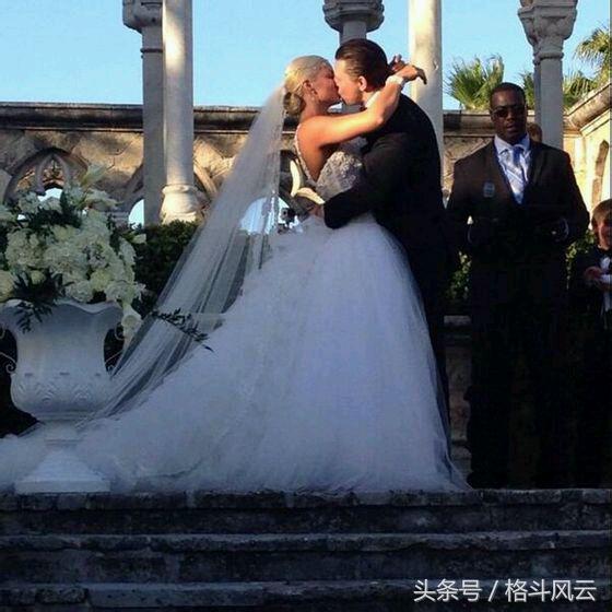 wwe拉娜个人简介,wwe拉娜与卢瑟夫求婚完整视频