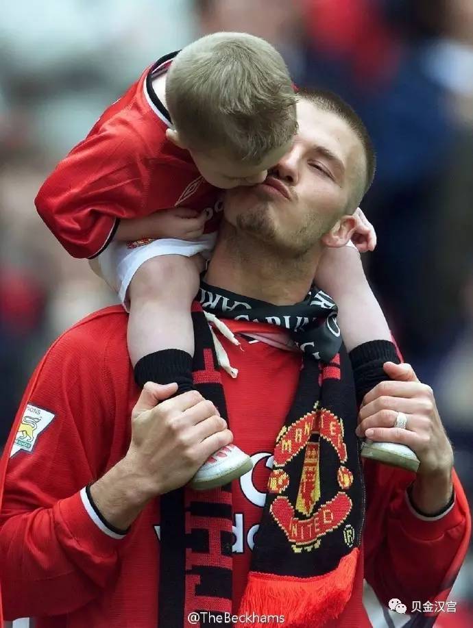 贝克汉姆大儿子布鲁克林足球水平,贝克汉姆大儿子多少岁