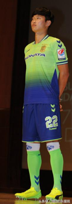 中韩足球对抗火药味十足,中韩足球差距原因