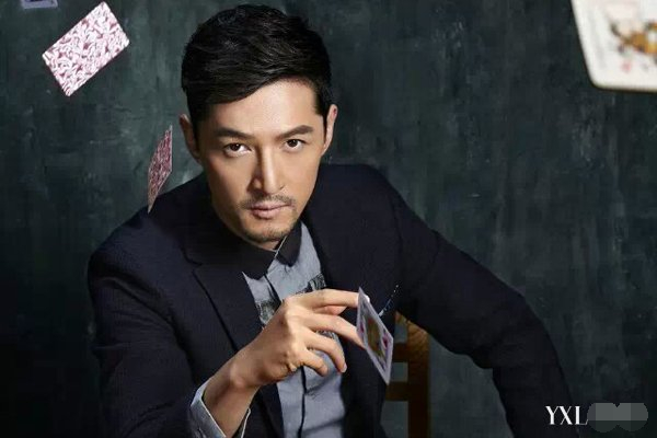胡歌使用替身是怎么回事,胡歌的替身事件