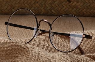 日常戴的眼镜框好看推荐,好看的眼镜换框