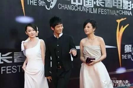 互撕互怒互踩！娱乐圈真是个名利场，真假万年闺蜜情女星篇