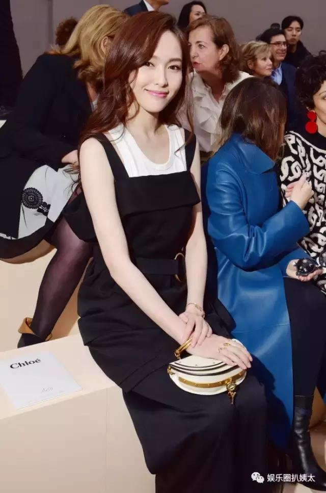 刘亦菲为什么老是被嘲胖,刘亦菲巴黎时装周造型