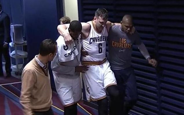 博古特的伤病,博古特扣篮骨折