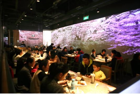 翻台率高的餐厅有哪些,绿茶餐厅翻台率