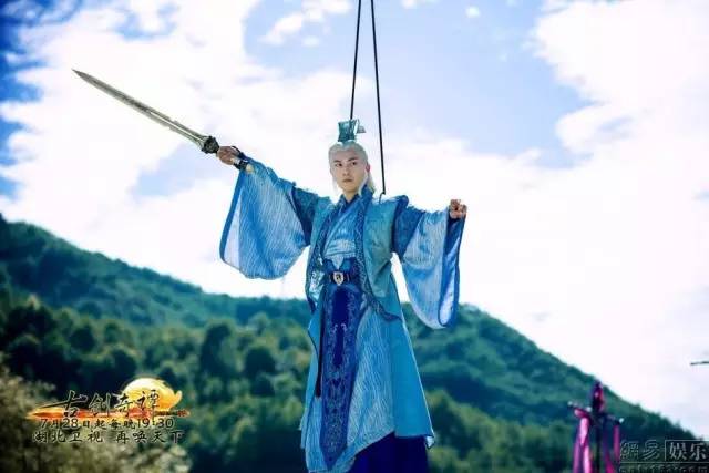 成龙师弟完整版,成龙的电影师弟出马