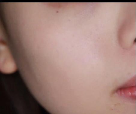 化妆分享粉底液,ysl粉底液羽毛测评