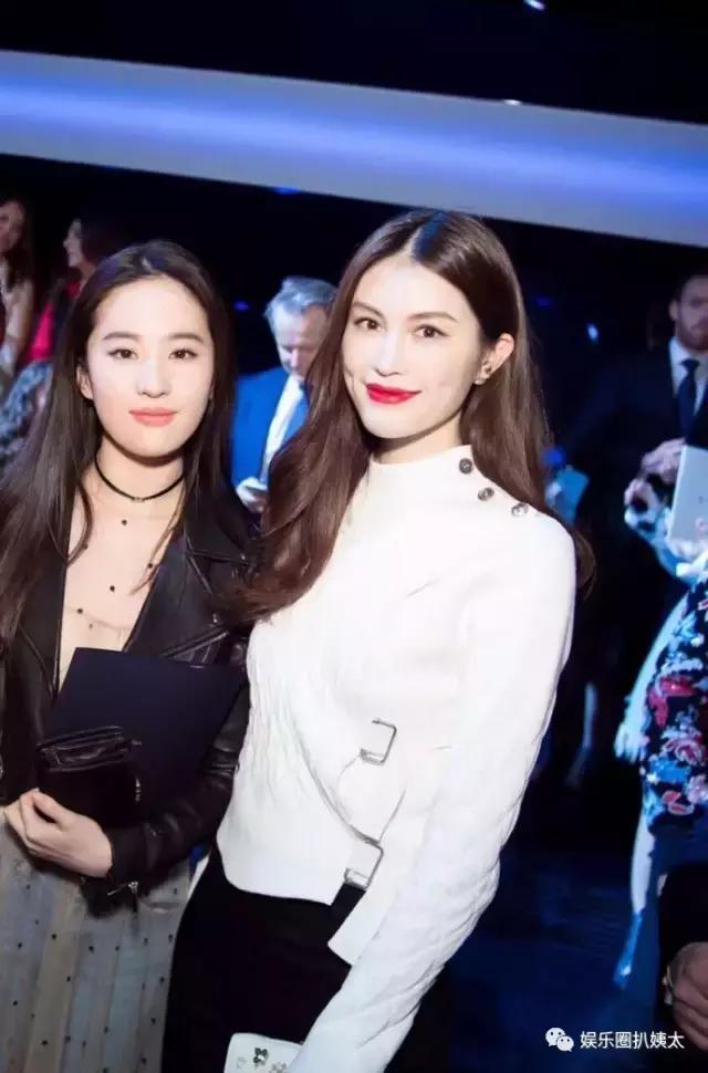 刘亦菲为什么老是被嘲胖,刘亦菲巴黎时装周造型