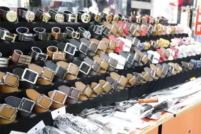 每一个与鱼化寨国际有染的人，都曾对这个小香港有难以言表的热忱